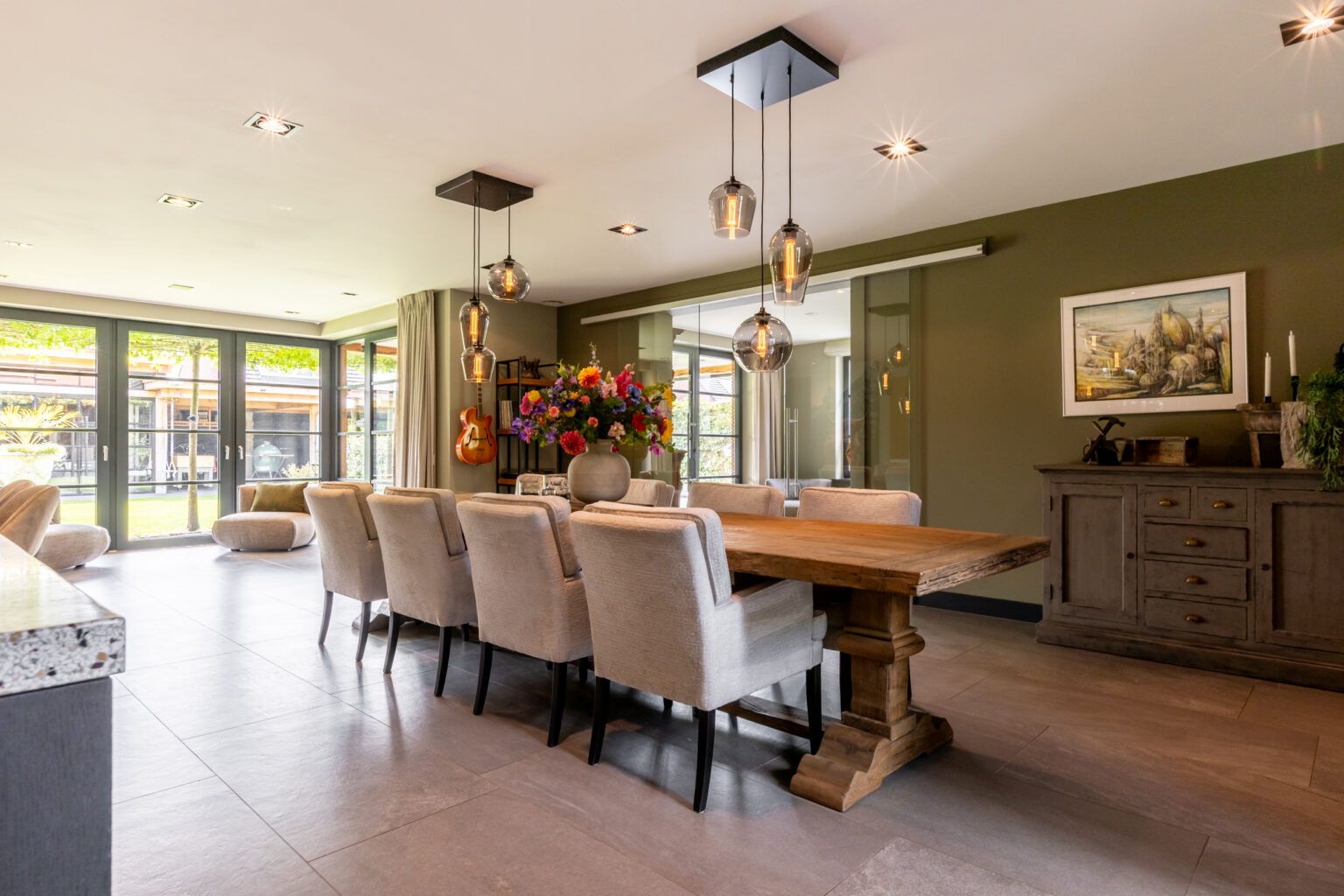 Eetkamer/open keuken